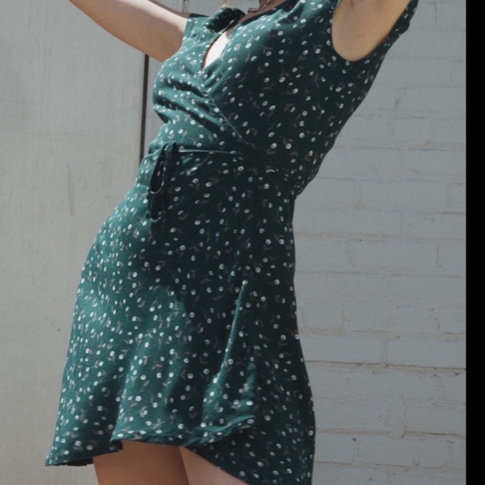 Short sleeve wrap dress